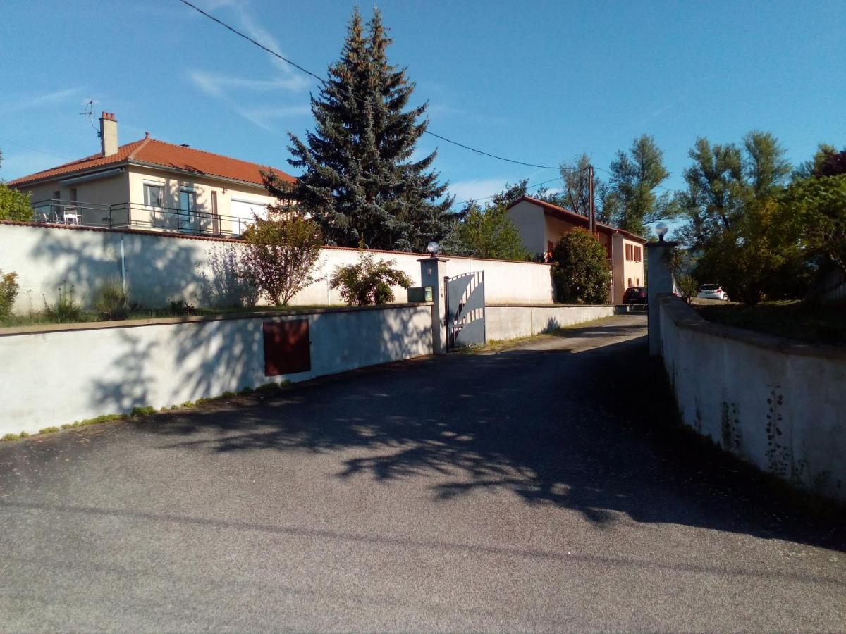 Chambres Des Arrys Bas-en-Basset Bagian luar foto