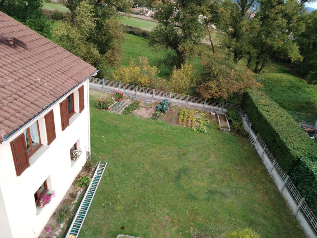 Chambres Des Arrys Bas-en-Basset Bagian luar foto